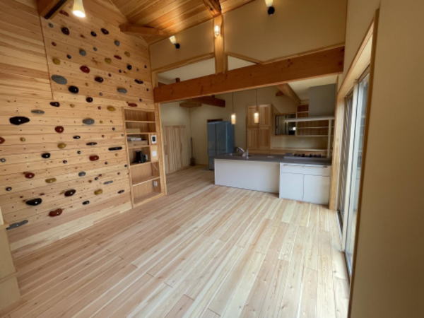 ����s�Œz60�N�̖ؑ��Z������m�x�[�V������������