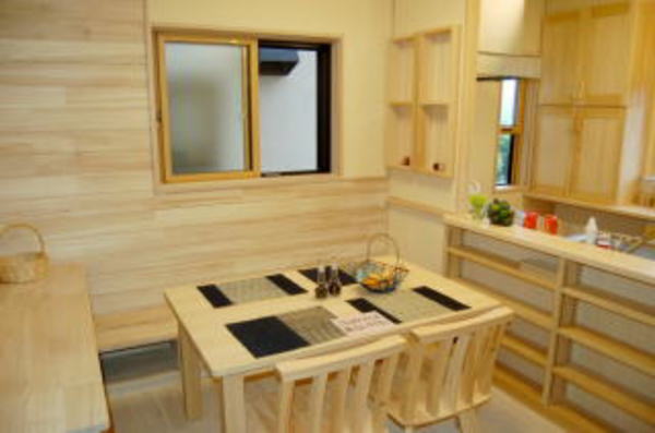 入間市で天然木の家リノベーション事例